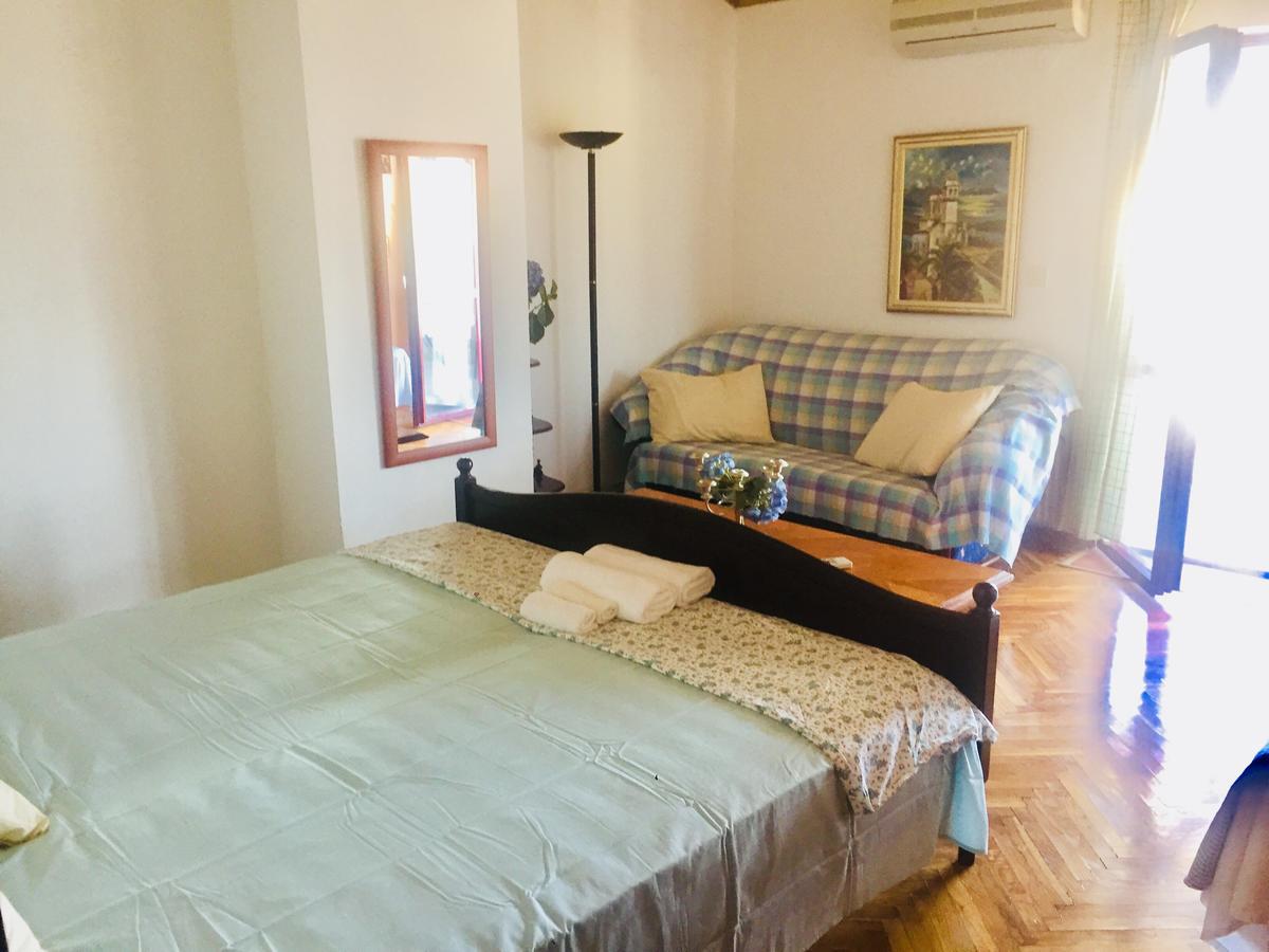 Guest House Vila Eli Herceg Novi Exterior photo